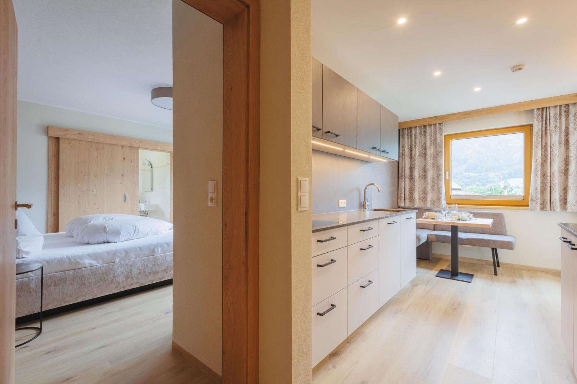 Hin&Weg Das Aparthotel Ried im Zillertal Exterior foto