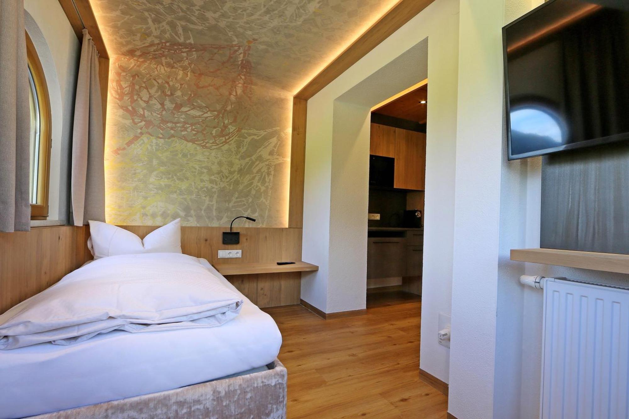 Hin&Weg Das Aparthotel Ried im Zillertal Exterior foto